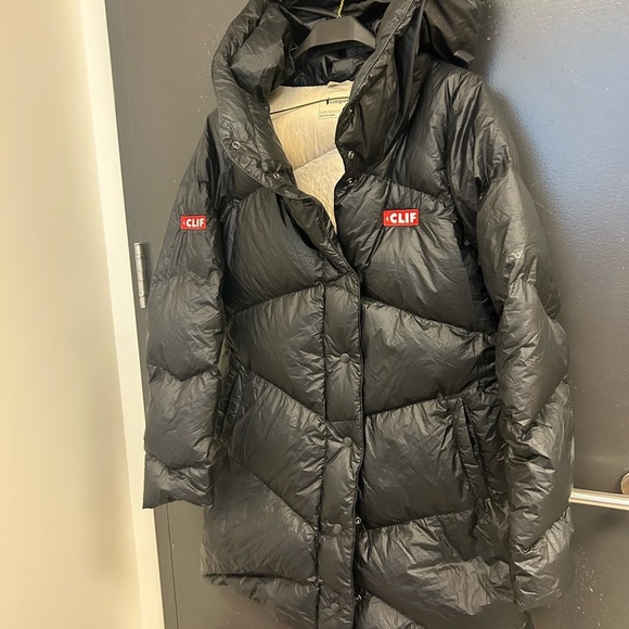 Cotopaxi S mint condition “Nina” downfilled 3/4 length lightweight parka- Clif - Picture 3 of 16